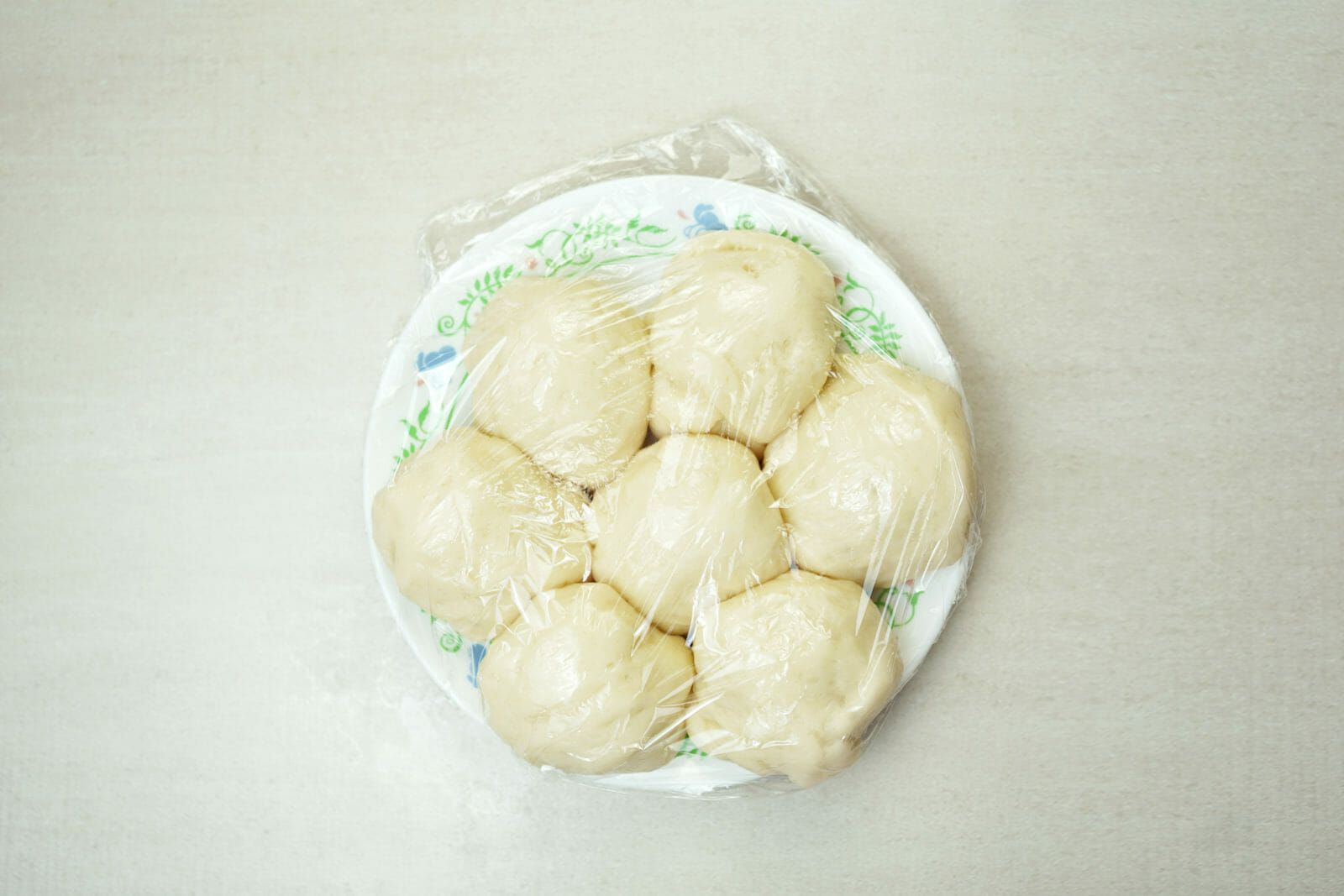 arrange step 3 cover dough balls
